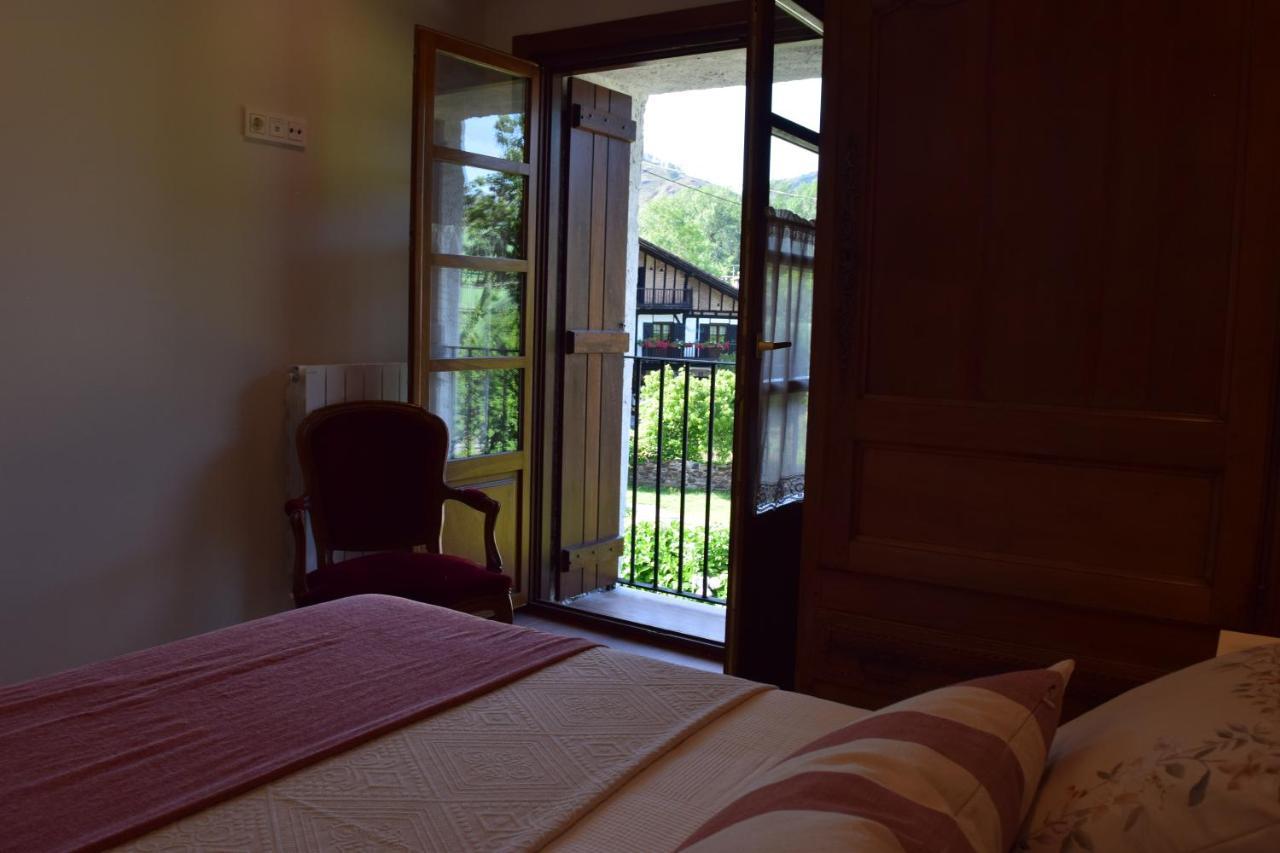 Peritxenea Landa Apartamentuak เลเซกา ภายนอก รูปภาพ